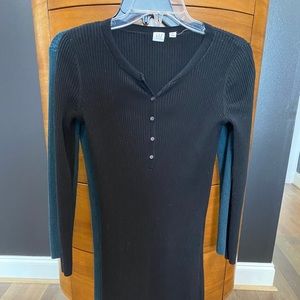 Bundle of 2! Sweater dresses from Gap!